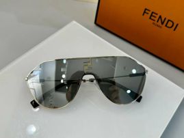 Picture of Fendi Sunglasses _SKUfw52347158fw